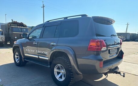 Toyota Land Cruiser 200, 2014 год, 7 000 000 рублей, 5 фотография