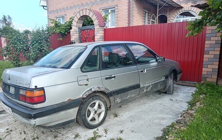 Volkswagen Passat B3, 1988 год, 90 000 рублей, 3 фотография