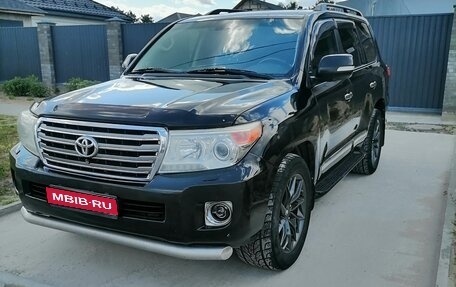 Toyota Land Cruiser 200, 2012 год, 3 500 000 рублей, 1 фотография