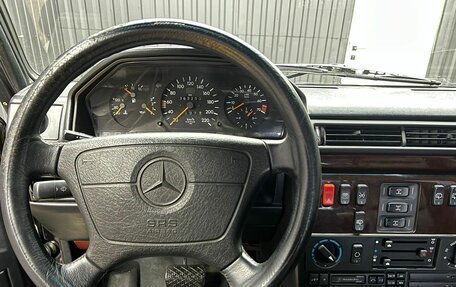 Mercedes-Benz G-Класс W463 рестайлинг _ii, 1995 год, 1 250 000 рублей, 5 фотография