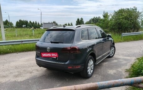 Volkswagen Touareg III, 2012 год, 2 000 000 рублей, 3 фотография