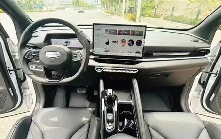 Geely Coolray I, 2025 год, 1 900 000 рублей, 4 фотография