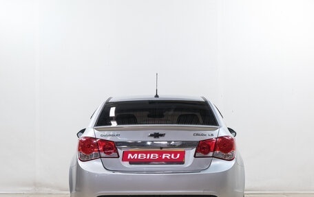Chevrolet Cruze II, 2011 год, 899 000 рублей, 5 фотография