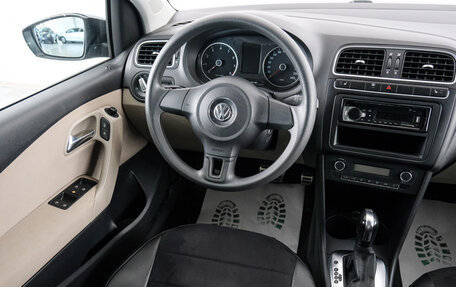 Volkswagen Polo VI (EU Market), 2011 год, 929 000 рублей, 10 фотография