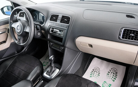 Volkswagen Polo VI (EU Market), 2011 год, 929 000 рублей, 13 фотография