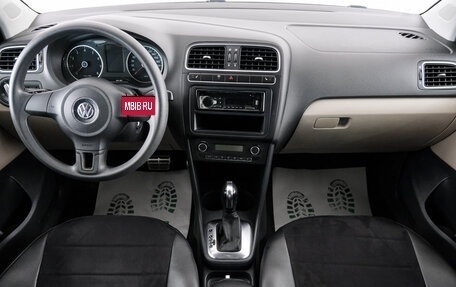 Volkswagen Polo VI (EU Market), 2011 год, 929 000 рублей, 11 фотография