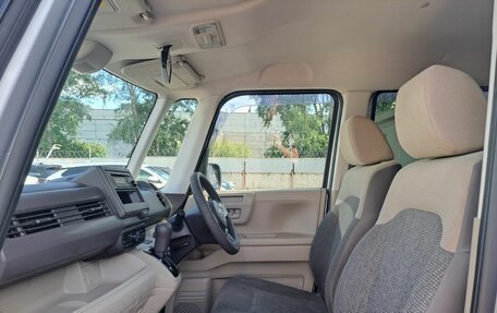Honda N-BOX II, 2018 год, 888 000 рублей, 11 фотография