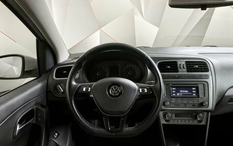 Volkswagen Polo VI (EU Market), 2016 год, 899 000 рублей, 16 фотография