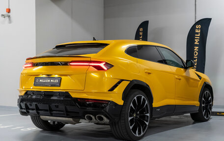 Lamborghini Urus I, 2023 год, 34 900 000 рублей, 8 фотография