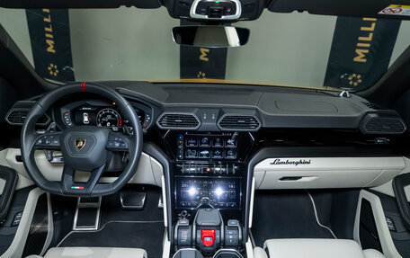 Lamborghini Urus I, 2023 год, 34 900 000 рублей, 24 фотография
