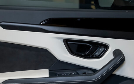 Lamborghini Urus I, 2023 год, 34 900 000 рублей, 18 фотография
