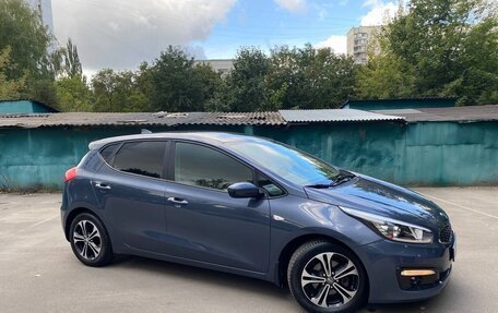 KIA cee'd III, 2017 год, 1 390 000 рублей, 2 фотография