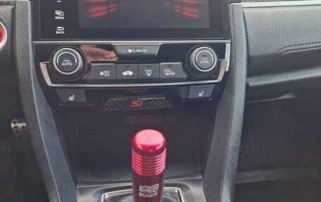 Honda Civic IX, 2018 год, 2 000 000 рублей, 11 фотография