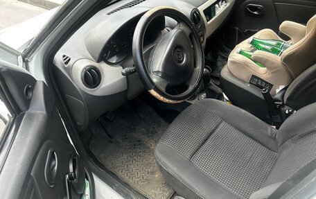 Renault Logan I, 2010 год, 190 000 рублей, 7 фотография
