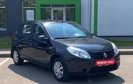 Renault Sandero I, 2013 год, 669 000 рублей, 3 фотография