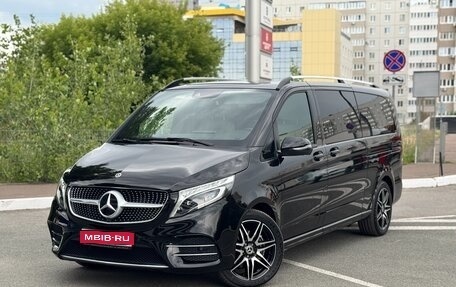 Mercedes-Benz V-Класс, 2022 год, 11 500 000 рублей, 1 фотография