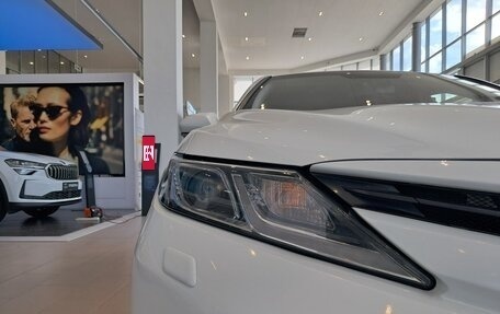 Toyota Camry, 2018 год, 2 247 000 рублей, 21 фотография