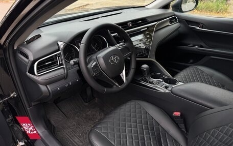 Toyota Camry, 2020 год, 1 950 000 рублей, 11 фотография
