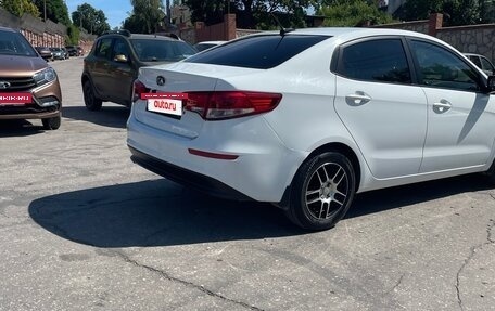 KIA Rio III рестайлинг, 2017 год, 1 300 000 рублей, 6 фотография