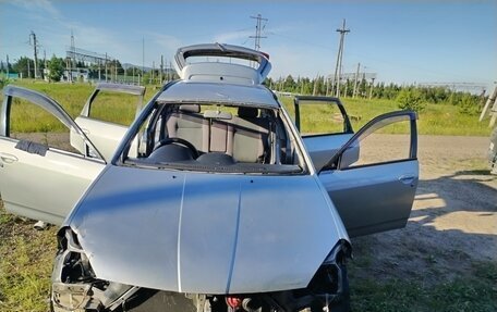 Nissan Wingroad III, 2002 год, 250 000 рублей, 10 фотография
