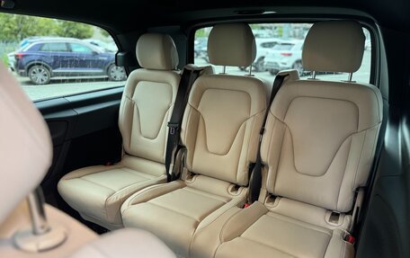 Mercedes-Benz V-Класс, 2022 год, 11 500 000 рублей, 14 фотография