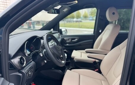 Mercedes-Benz V-Класс, 2022 год, 11 500 000 рублей, 11 фотография