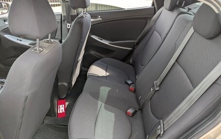 Hyundai Solaris II рестайлинг, 2011 год, 870 000 рублей, 17 фотография