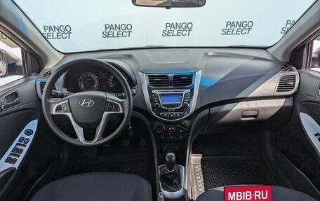 Hyundai Solaris II рестайлинг, 2011 год, 870 000 рублей, 15 фотография