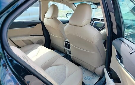 Toyota Camry, 2018 год, 2 741 000 рублей, 16 фотография