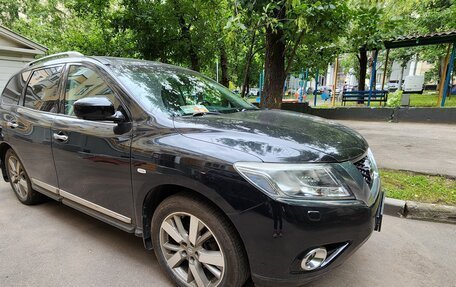 Nissan Pathfinder, 2014 год, 2 200 000 рублей, 1 фотография