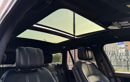 Land Rover Range Rover IV рестайлинг, 2018 год, 6 500 000 рублей, 21 фотография