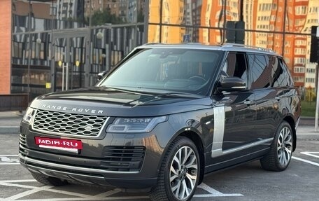 Land Rover Range Rover IV рестайлинг, 2018 год, 6 500 000 рублей, 29 фотография