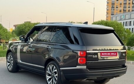 Land Rover Range Rover IV рестайлинг, 2018 год, 6 500 000 рублей, 32 фотография