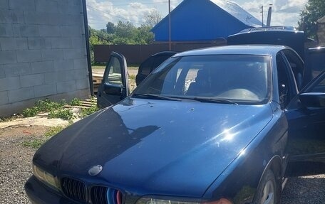 BMW 5 серия, 1998 год, 630 000 рублей, 3 фотография