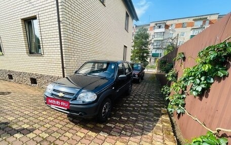 Chevrolet Niva I рестайлинг, 2014 год, 670 000 рублей, 2 фотография