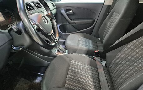 Volkswagen Polo VI (EU Market), 2017 год, 1 349 000 рублей, 11 фотография