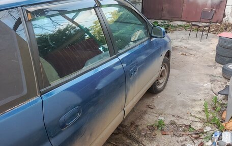 Mitsubishi Space Star I рестайлинг, 2001 год, 200 000 рублей, 2 фотография
