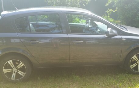 Opel Astra H, 2011 год, 800 000 рублей, 3 фотография