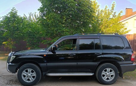 Toyota Land Cruiser 100 рестайлинг 2, 2007 год, 2 950 000 рублей, 4 фотография