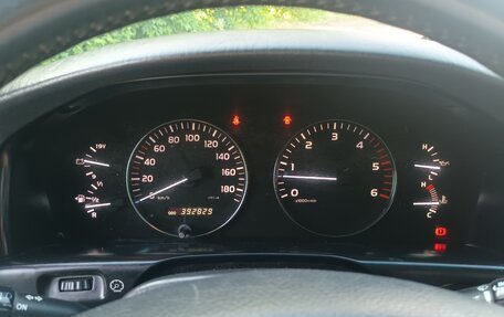 Toyota Land Cruiser 100 рестайлинг 2, 2007 год, 2 950 000 рублей, 7 фотография