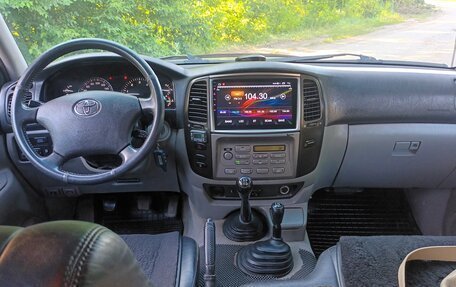 Toyota Land Cruiser 100 рестайлинг 2, 2007 год, 2 950 000 рублей, 8 фотография