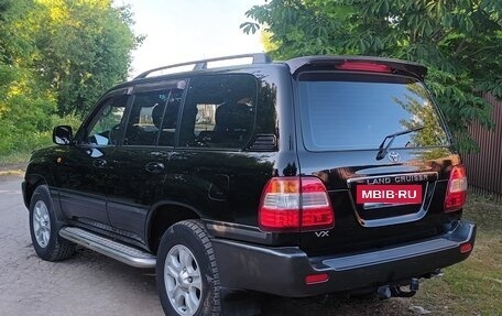 Toyota Land Cruiser 100 рестайлинг 2, 2007 год, 2 950 000 рублей, 10 фотография