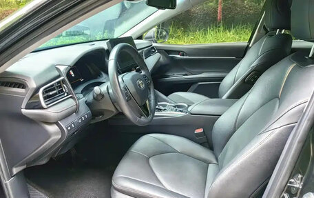 Toyota Camry, 2022 год, 2 410 000 рублей, 4 фотография