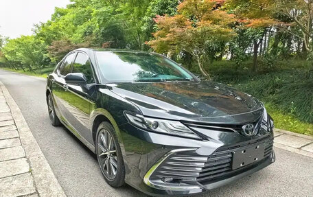 Toyota Camry, 2022 год, 2 410 000 рублей, 2 фотография