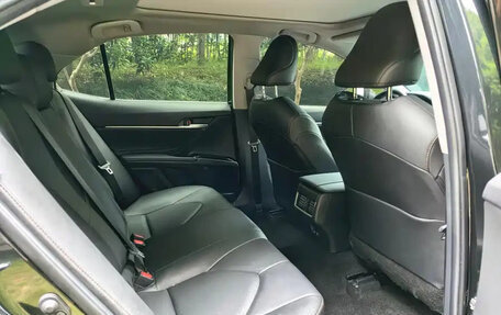 Toyota Camry, 2022 год, 2 410 000 рублей, 8 фотография