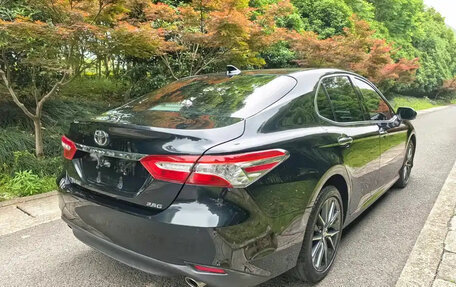 Toyota Camry, 2022 год, 2 410 000 рублей, 10 фотография