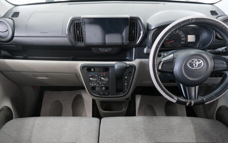 Toyota Passo III, 2018 год, 969 000 рублей, 13 фотография