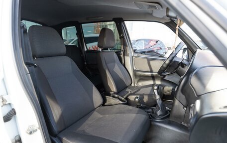 Chevrolet Niva I рестайлинг, 2016 год, 419 000 рублей, 8 фотография