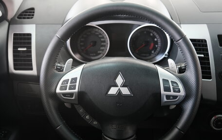 Mitsubishi Outlander III рестайлинг 3, 2008 год, 1 329 000 рублей, 13 фотография