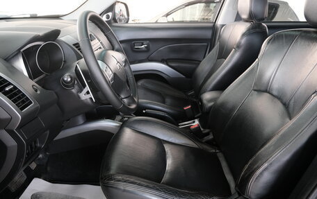 Mitsubishi Outlander III рестайлинг 3, 2008 год, 1 329 000 рублей, 7 фотография
